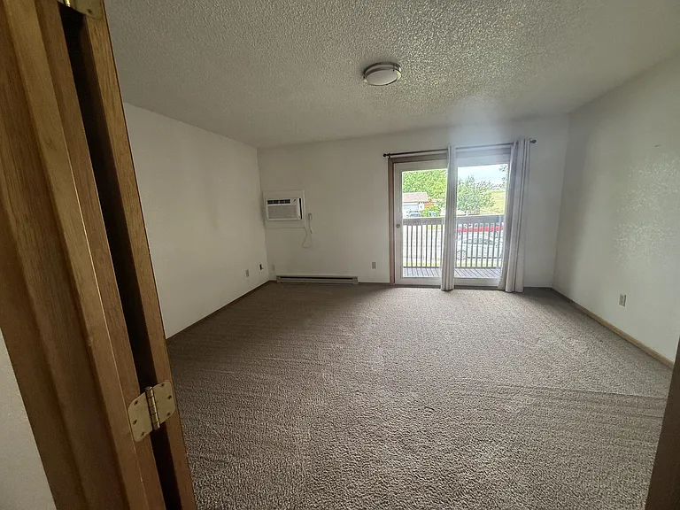 1350 Panners Pl — Photo 12