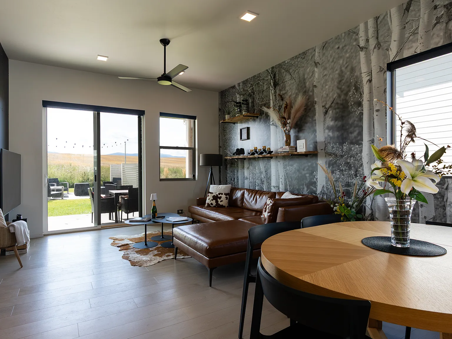 3 bed, 1586 sqft, $5,000 — Photo 2