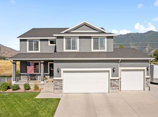 219 S Doubleday St, Mapleton, UT 84664