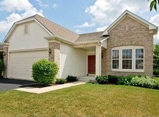 409 Enfield Ln, Grayslake, IL 60030