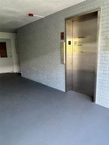 3600 NE 170th St APT 402, North Miami Beach, FL, 33160