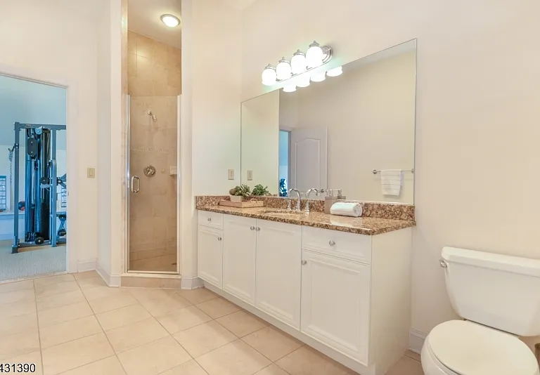 3 Christopher Ct — Photo 36