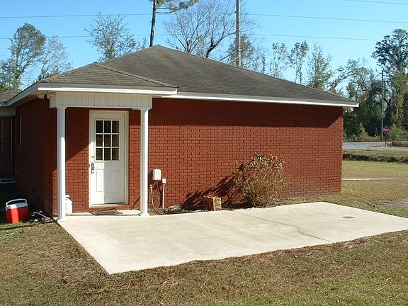 4th image of 4984 Dogwood Dr Unit 2