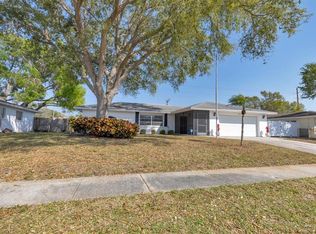 6625 Roxbury Dr, Sarasota, FL 34231