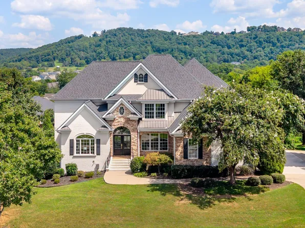 9329 Windrose Cir, Chattanooga, TN 37421