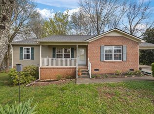 500 Spring Valley Dr, Columbia, TN 38401