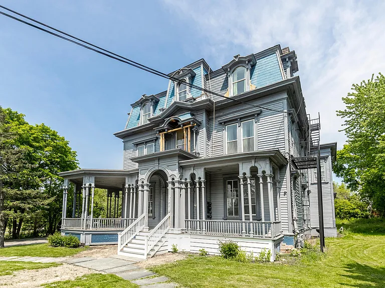 123 William St #B — Photo 4