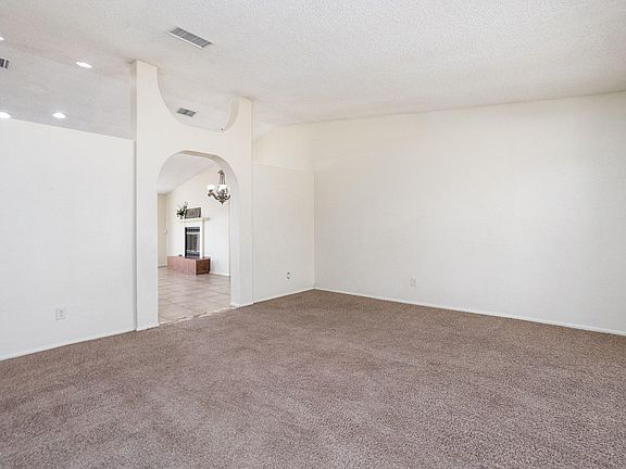 3rd image of 3507 Eagle Vista Dr