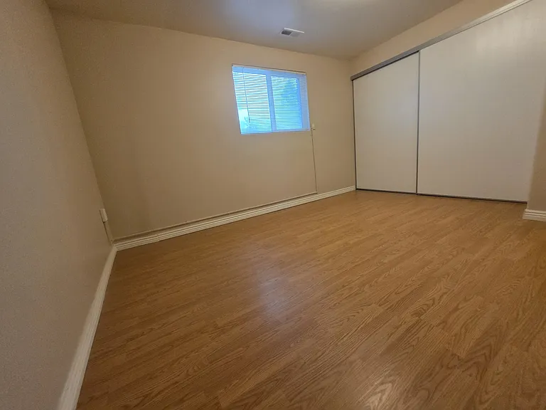 360 S Belaire Cir — Photo 14