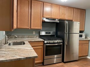 1616 T St NW APT B, Washington, DC 20009