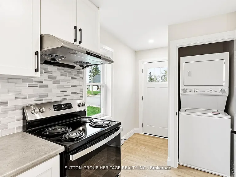 164 Dixon Dr #UPPER — Photo 13