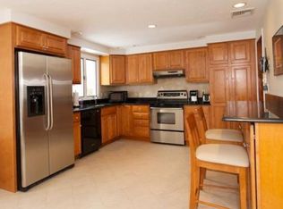 24 Kenda Rd, Shrewsbury, MA 01545