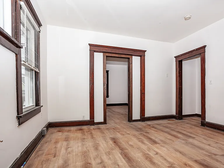 1009 Hudson Ave #1 — Photo 13