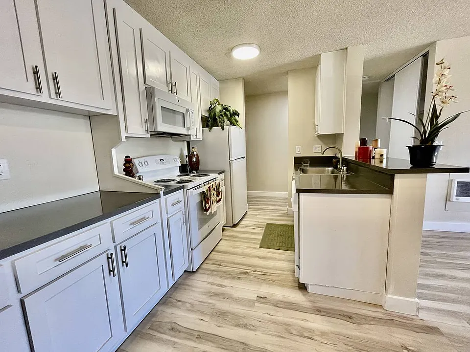 Bel Tempo Apartments
