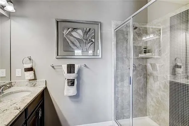 1114 Coral Ln — Photo 44
