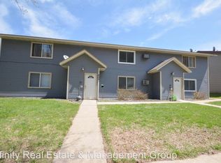 405 24th St NE APT 1, Rochester, MN 55906