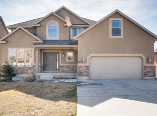 3778 E Barton Creek Dr, Eagle Mountain, UT 84005