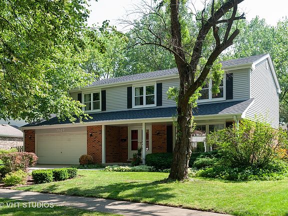 2nd image of 3027 Huntington Dr