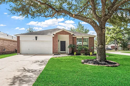 923 Shirefield Ln Photo 1