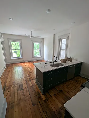 521 Garrard St #4 Photo 1