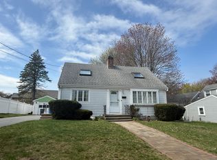 43 Hillcroft Rd, Waltham, MA 02452