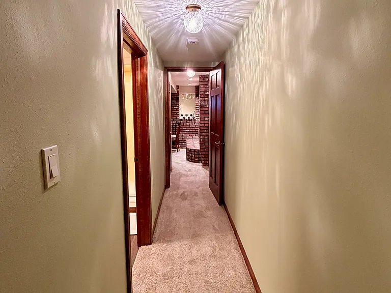 2225 Jewel St — Photo 42