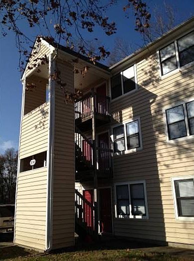 214 Ashe Ave