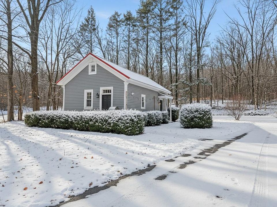 1st image of 502 Hill Avenue
