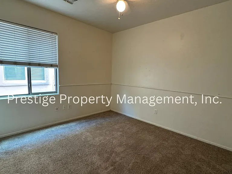 449 E Placita Nodo — Photo 15