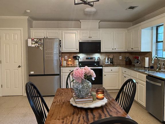 4th image of 714 Indian Bay Dr