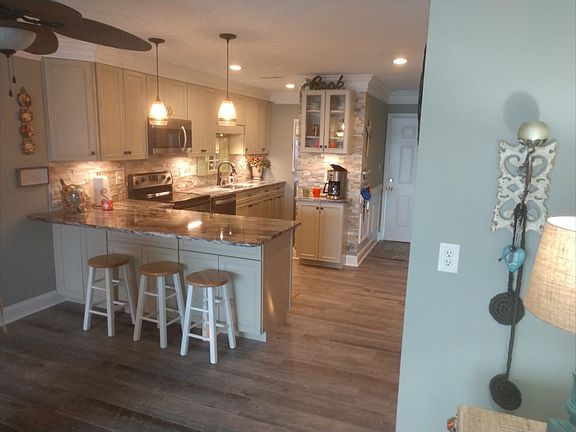 4th image of 7831 Spinnaker Bay Dr