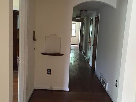 5th image of 877 Ludlow Ave