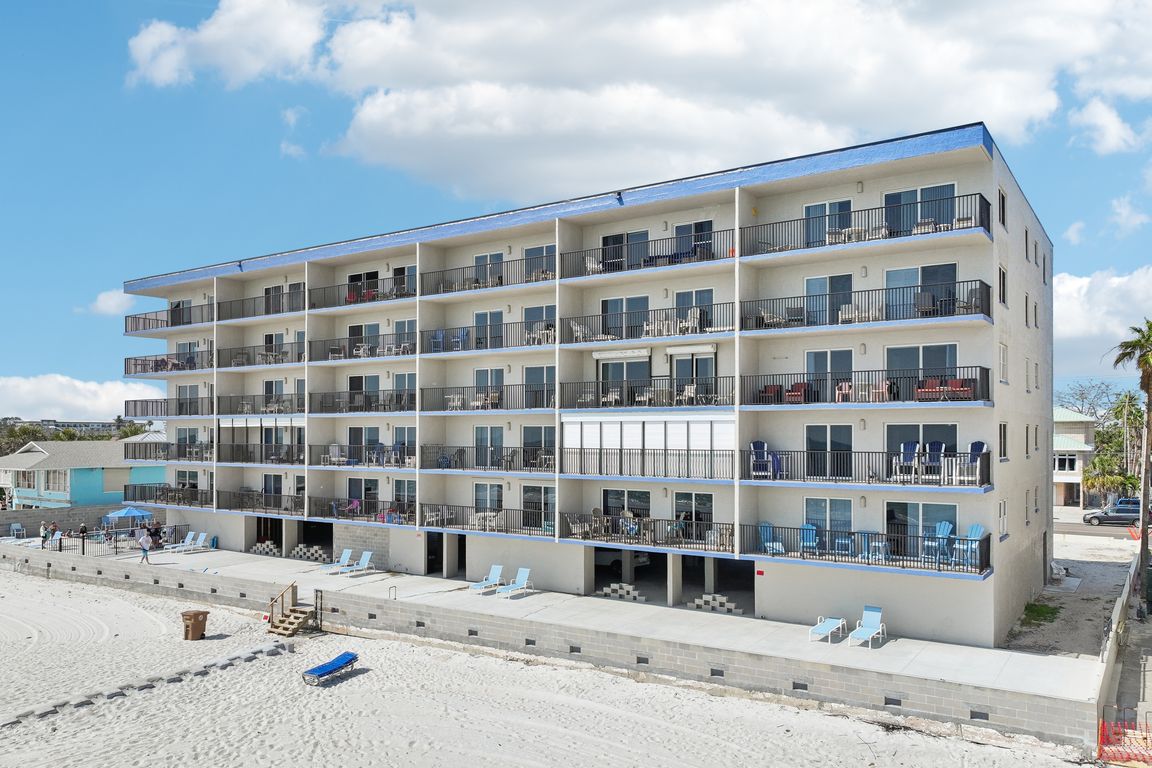 Gulf Blvd-0905-045.jpg
