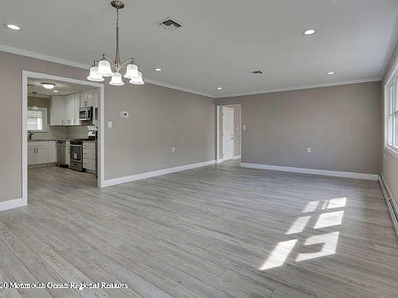4th image of 252 Fort De France Ave