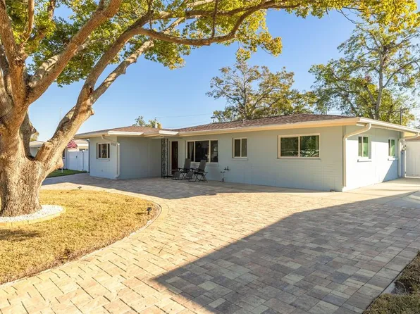 2308 Victory Ave, Largo, FL 33770