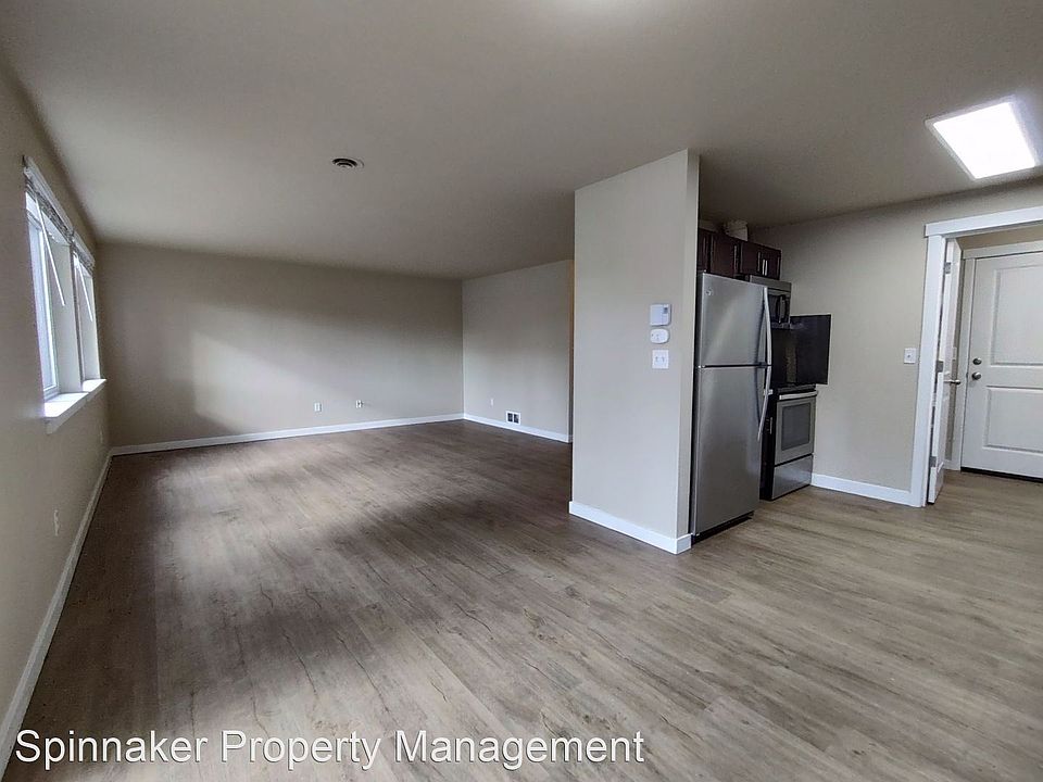 1st image of 8712 63rd Ave SW
