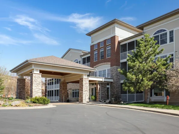 500 Greenhaven Dr APT 213, Burnsville, MN 55306