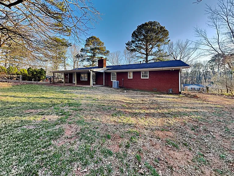217 Glenloch Ct — Photo 16