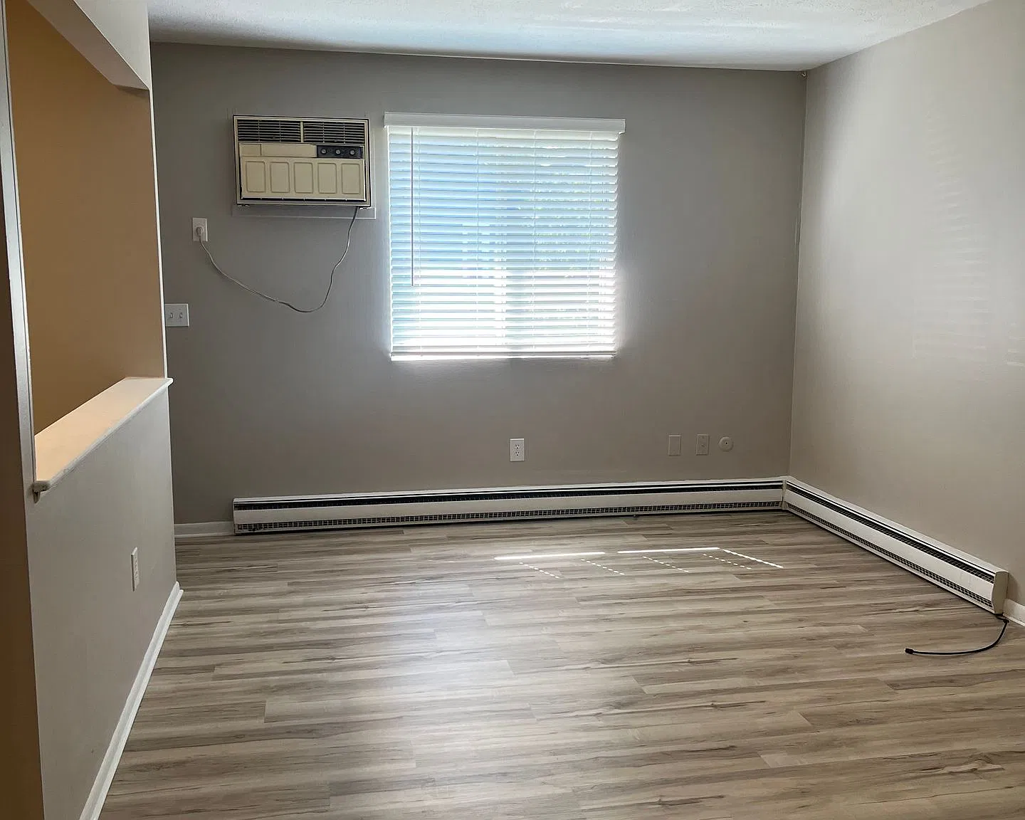 Tiberwood Apartments — Photo 3