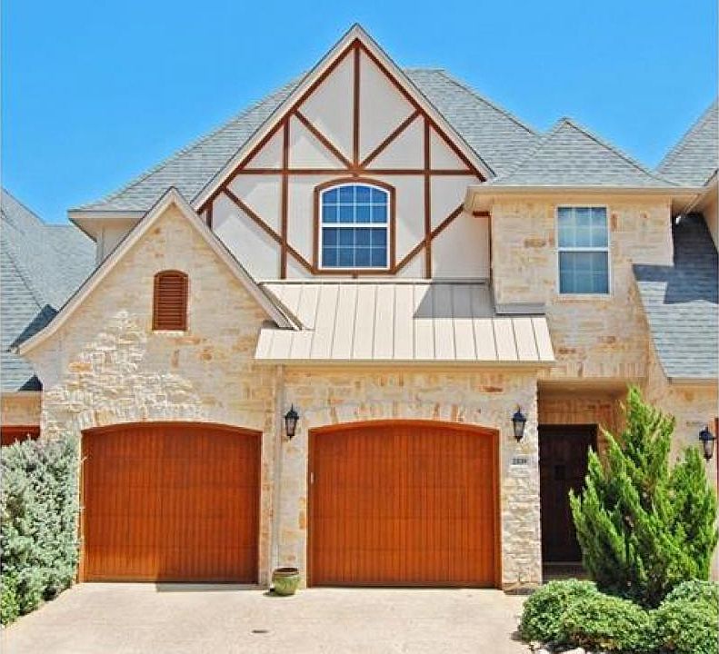 1st image of 2539 Vineyard Dr