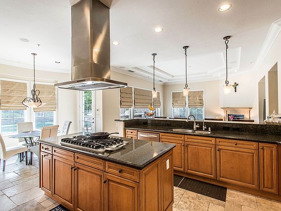 2nd image of 6704 Camino Cresta