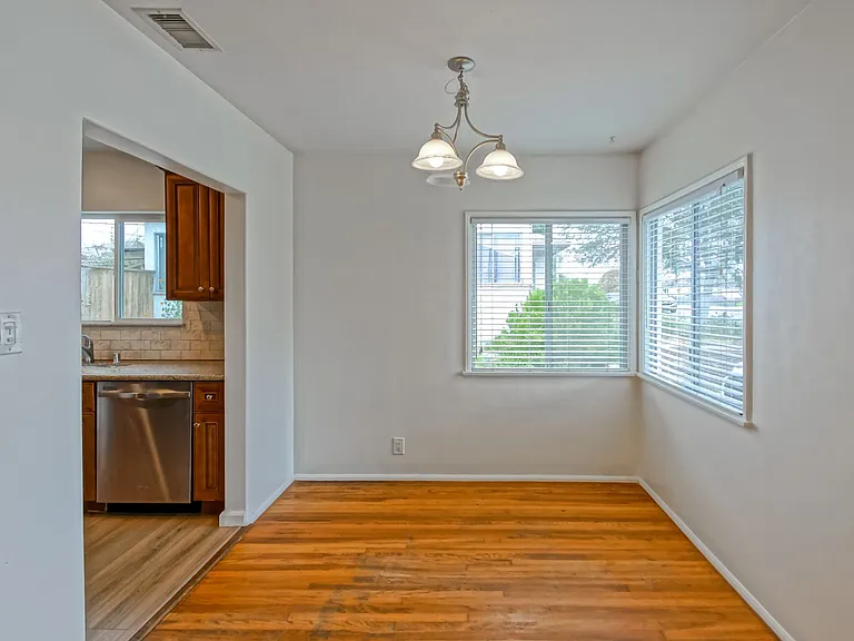 2911 Blaisdell Ave — Photo 13