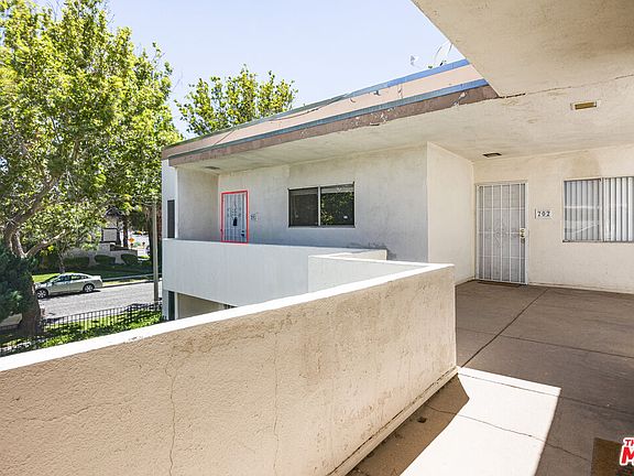 5th image of 1341 W Avenue J4 Unit 201