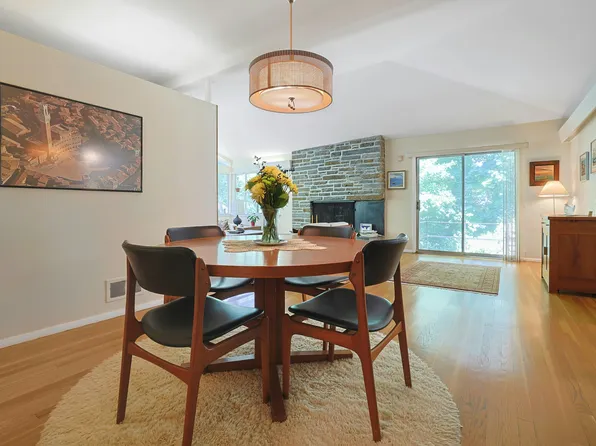 4650 Livingston Avenue image 7 of 27