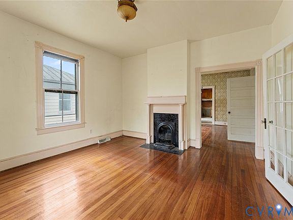 4th image of 310 Grigg St