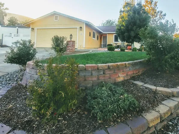 1288 Grouse Ct, Redding, CA 96003