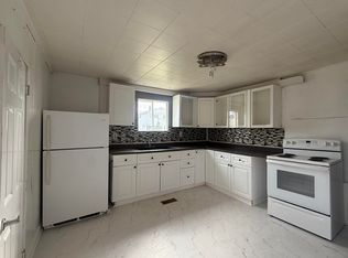2 International St, Glace Bay, NS B1A 3P7