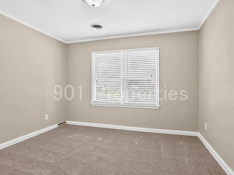 4694 Flamingo Rd — Photo 21