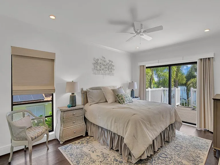 245 Springline Dr — Photo 16