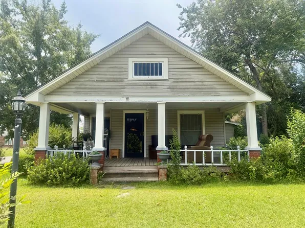 602 W Jessamine St, Fitzgerald, GA 31750